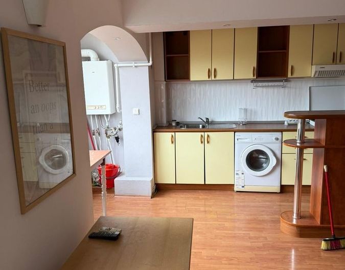 Apartament 2 camere Cismigiu, centrală proprie, lift, randament excelent - Poză 4