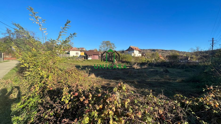 Teren intravilan/Valea Cheii - Poză 4