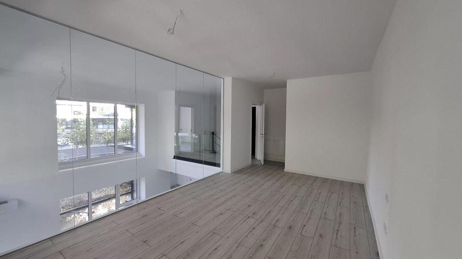 4 camere Bloc Nou Rezidential Birouri L330 GranVia Lake View - Poză 10