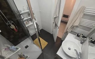 Apartament 3 camere 2 bai 2 balcoane loc de parcare subteran zona Turnisor - Poză 15