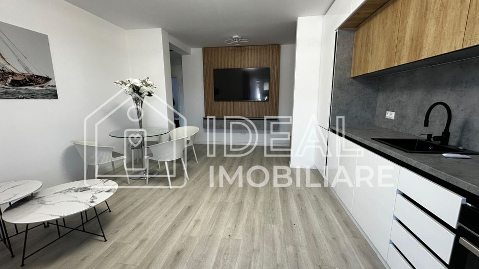 Apartament cu 3 camere și balcon de vânzare ,în zona Doamna Stanca - Poză 2