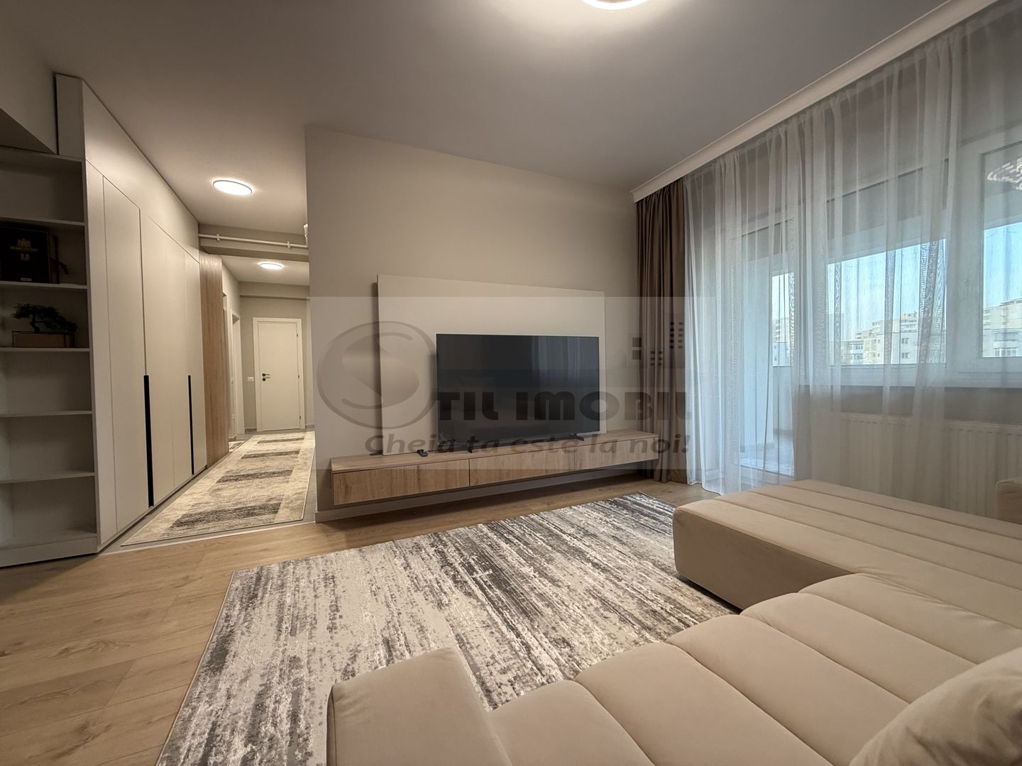 2 CAM , CENTRU PODU ROS PALAS , UNIREA TOWERS, LUX, PRIMA INCHIRIERE - Poză 26