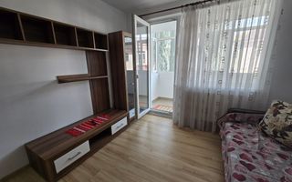 DE VÂNZARE - Apartament cu 2 camere în Bacău - Etaj 1 - Poză 2