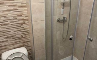 Apartament 3 camere decomandat, 69 mp, recent renovat – zona 7 Noiembrie - Poză 7