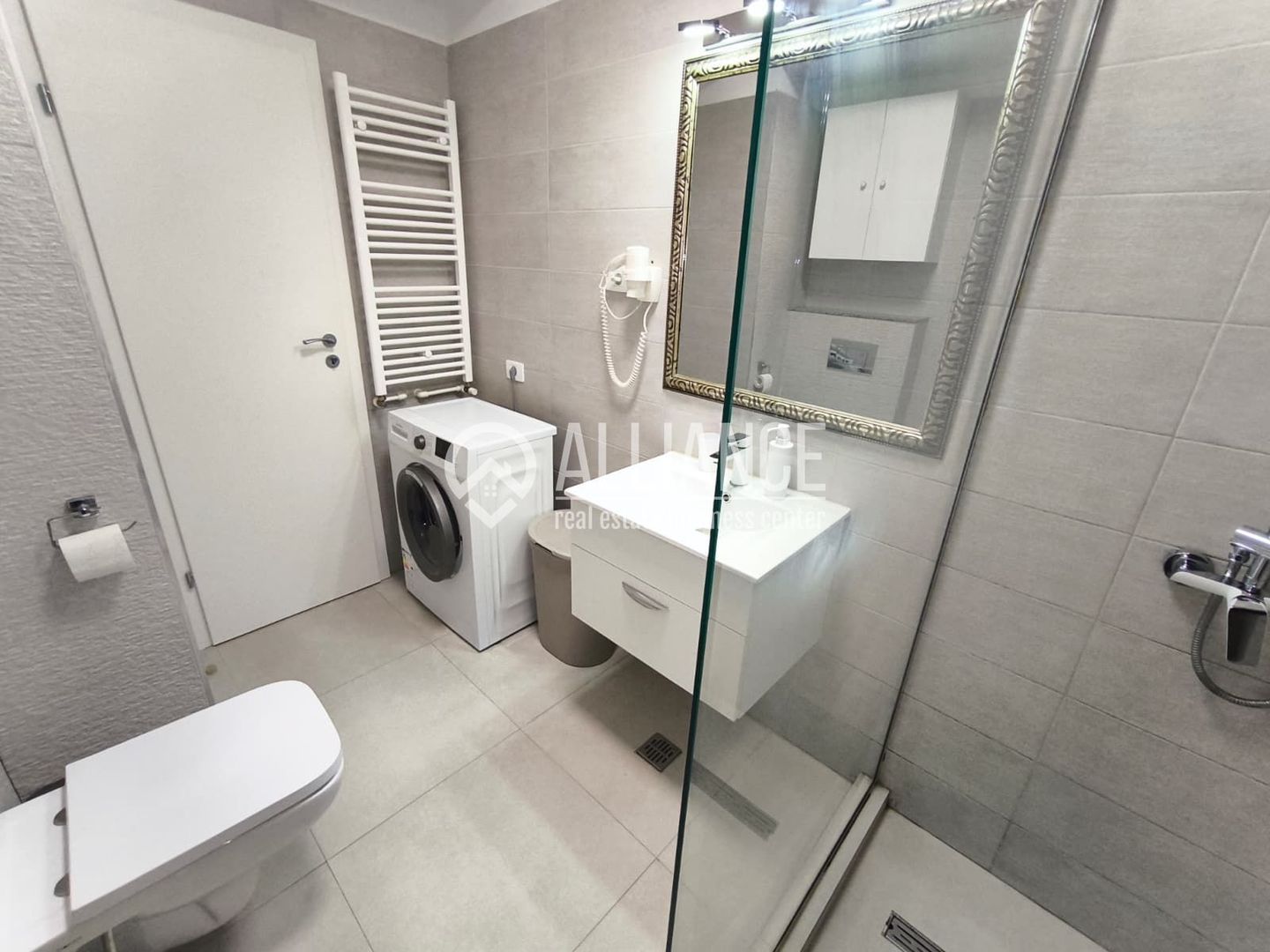 MAMAIA apartament superb cu 2 camere! - Poză 11