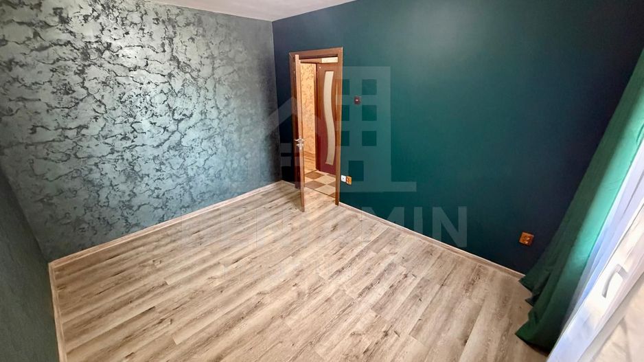 3 camere semidecomandat - Billa - etaj 1 - renovat -teava gaze - Poză 4