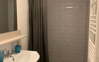 Casa single, cu 3 apartamente si garsoniera , regim hotelier-zona ultracentrala - Poză 12