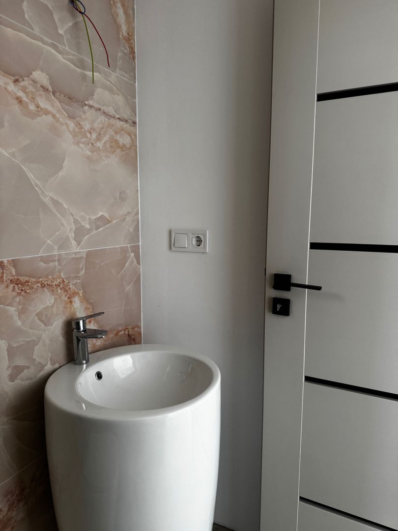 Casa tip duplex  de vanzare in Sebes - Poză 4