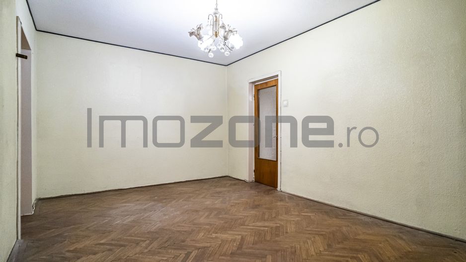 Drumul Taberei 3 camere, 4/10, bloc stradal, c-tie 1980, bucatarie mare, 2 bai - Poză 3