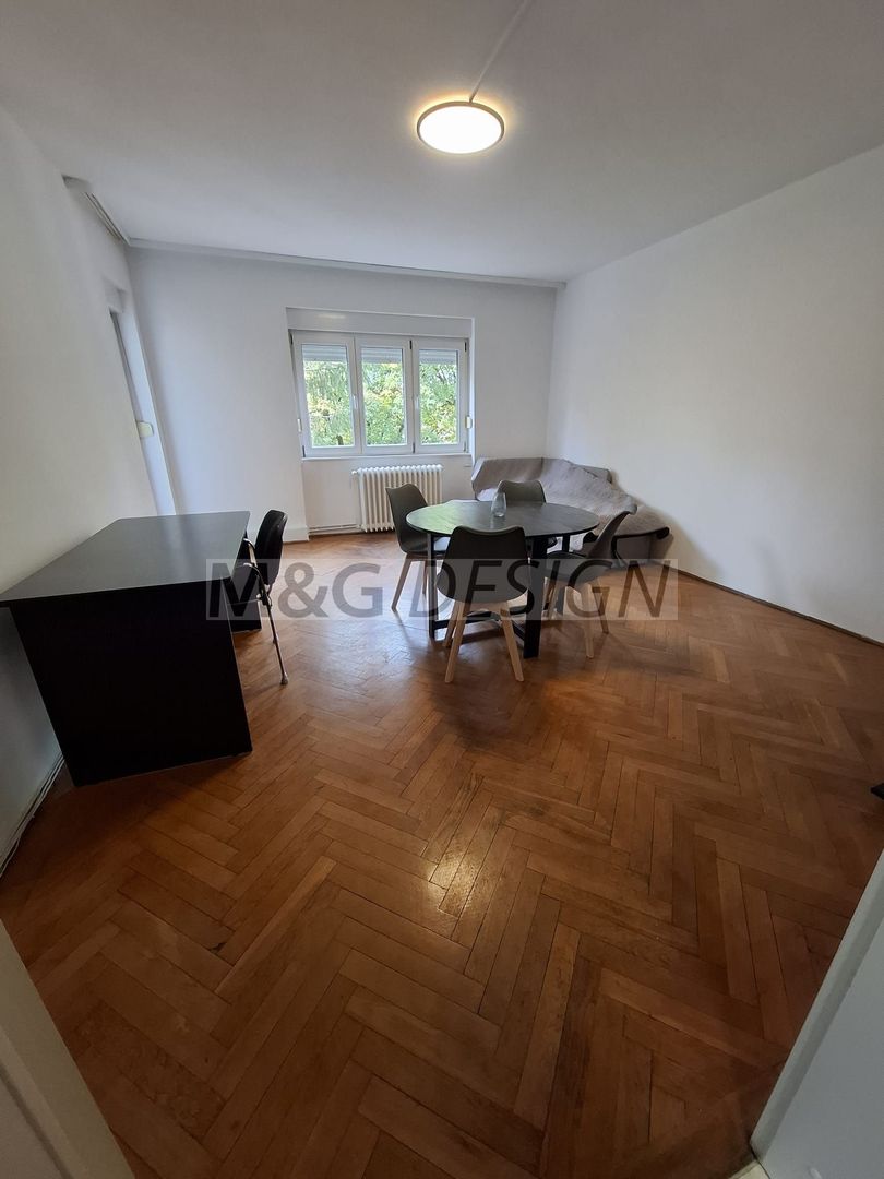 Medicina, etaj 3, CENTRALA, renovat recent - Poză 4