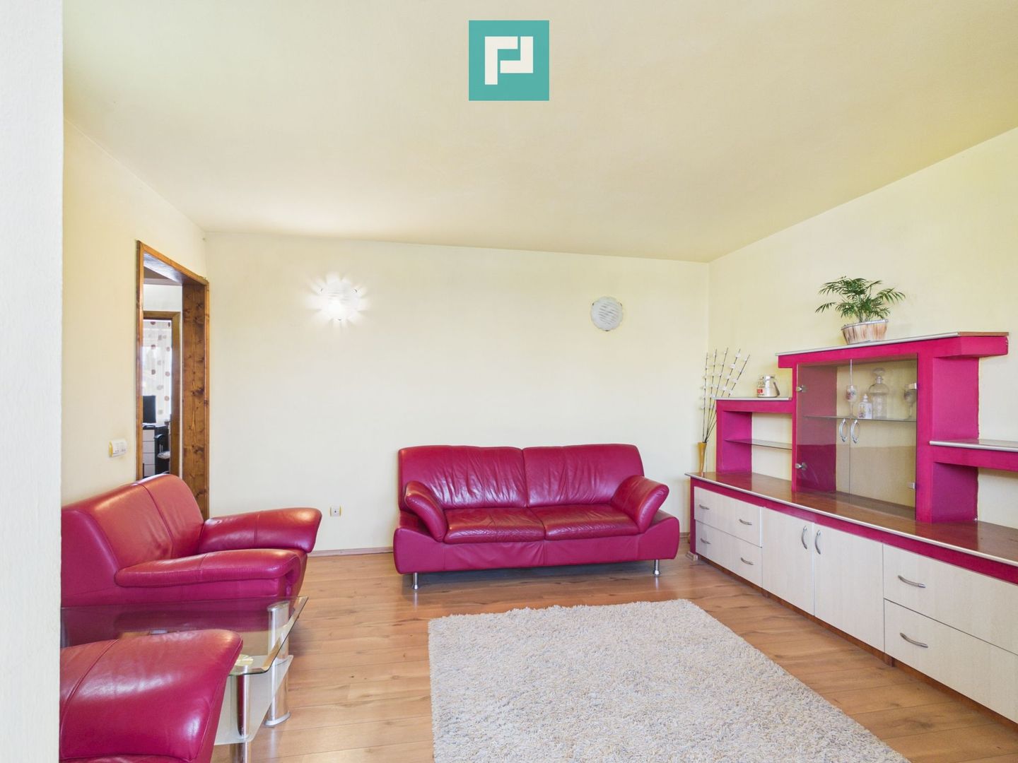 Apartament 3 camere de inchiriat - 360 €/lună - Poză 5