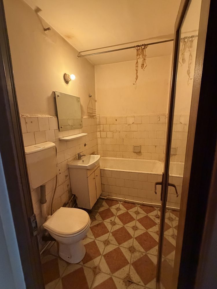 Apartament 2 cam Tiglina 2,et 4 - Poză 5