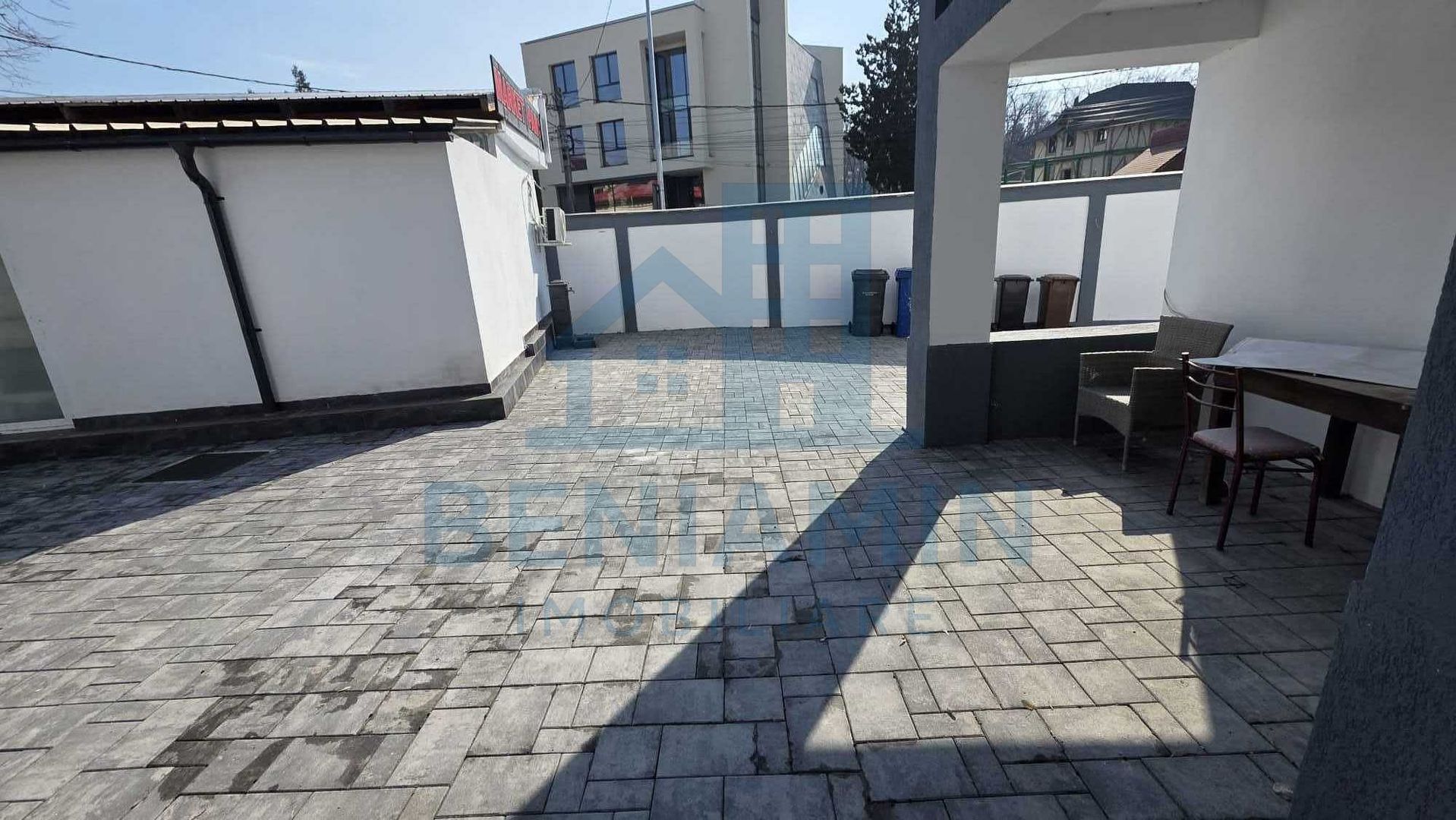 Casa P+1 - trafic intens - 163mp - zona excelenta - 1Mai - Parc - Poză 1