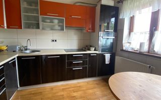 Casa 4 Camere | Tip Duplex | Curte | BBQ | Cisnadie - Poză 7