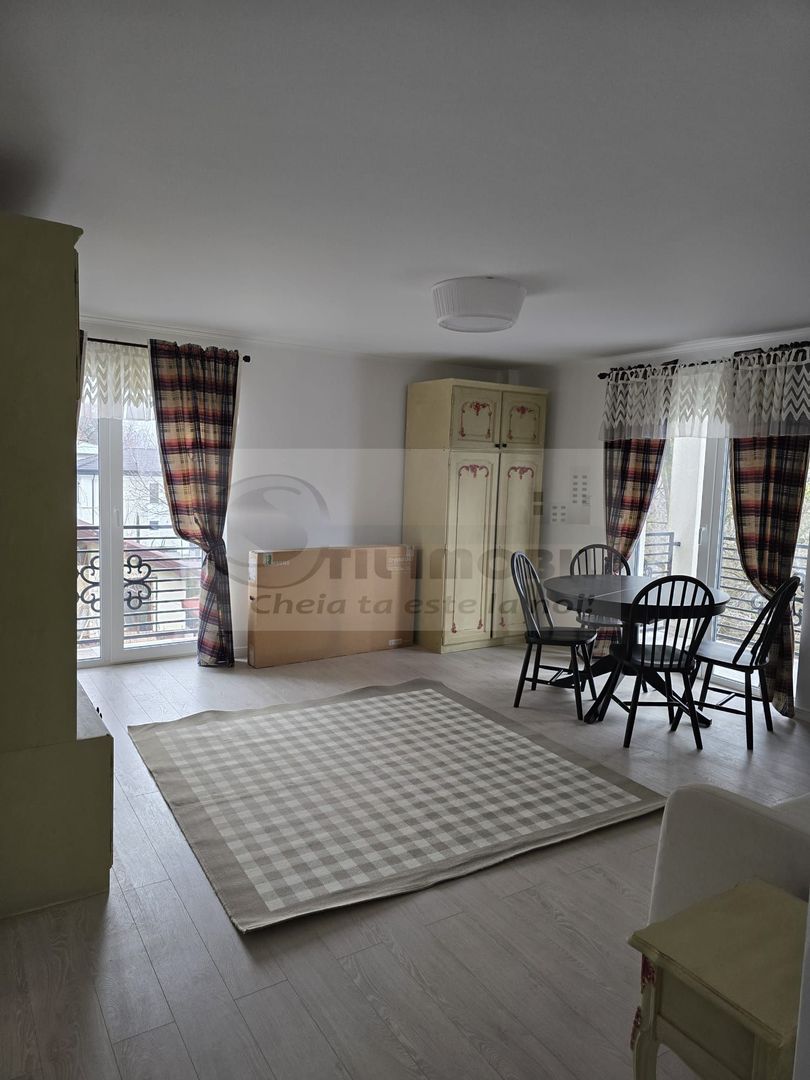 Penthouse 4 camere Copou - 920 euro - Poză 5