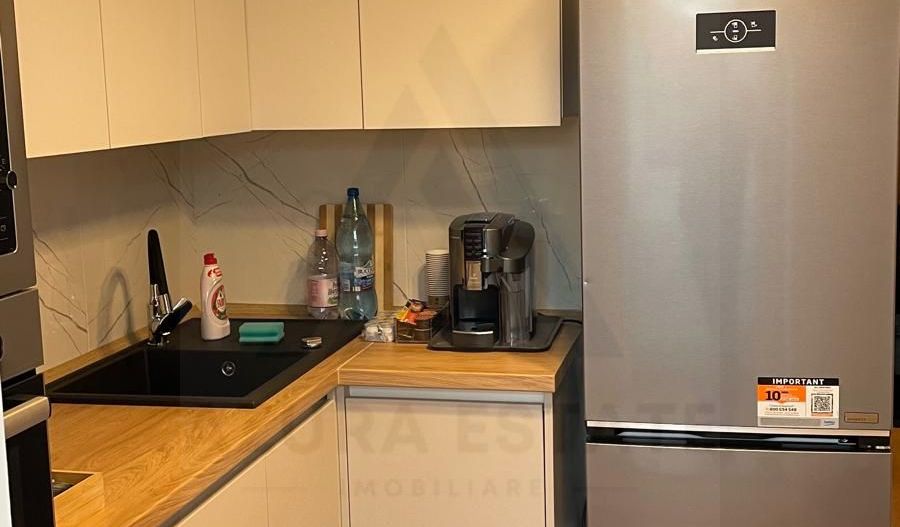 Apartament ultrafinisat 3 camere 2 bai 67 mp utili si boxa in Terezian - Poză 15
