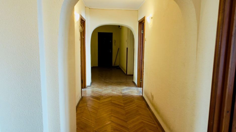 4 camere | Titulescu | Banu Manta | Victoriei | Primaria s1 - Poză 10