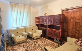Casa la sol cu teren 1055 mp si livada - Vanatori, Galati - Poză 9