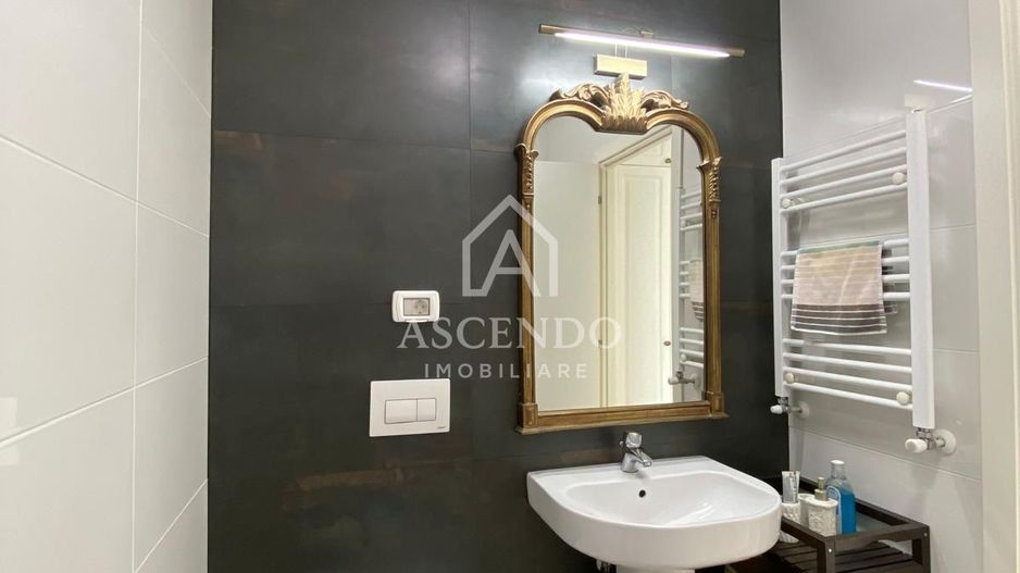 Apartament 3 camere, 2 bai premium mobilat lux , cu parcare inclusă - Poză 17
