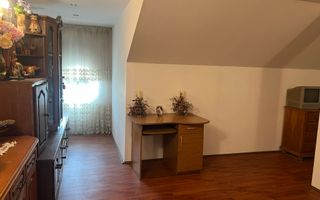 Vila S+P+1+M Lapus, str Paunitei - Poză 93