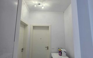Apartament 3 camere Giroc bloc cu lift si piscina - Poză 5