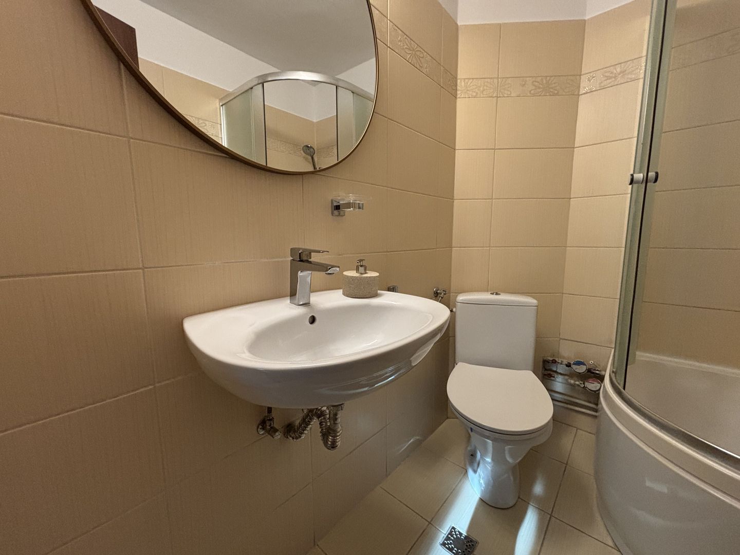 APARTAMENT 4 CAMERE | ETAJ 2 - Poză 13