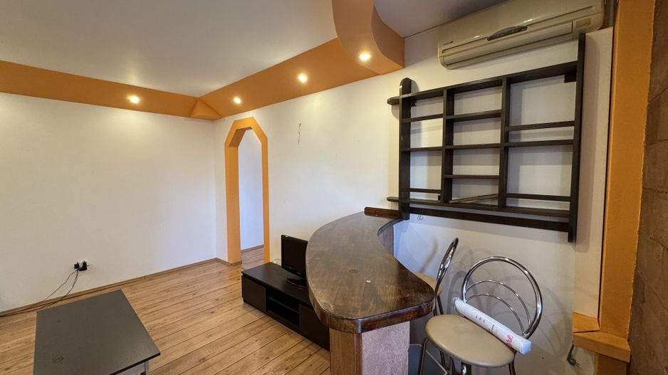 Apartament cu 3 camere in Astra, str Barbu Lautaru - Poză 3