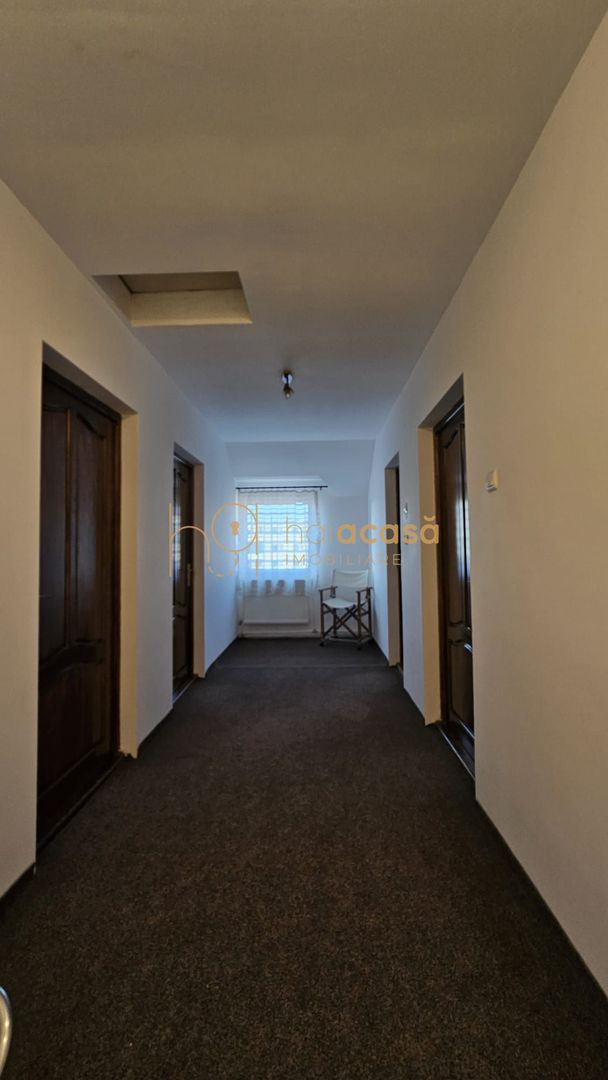 Casă / Vilă cu 8 camere de vânzare în Manastur, Cluj-Napoca - Poză 22