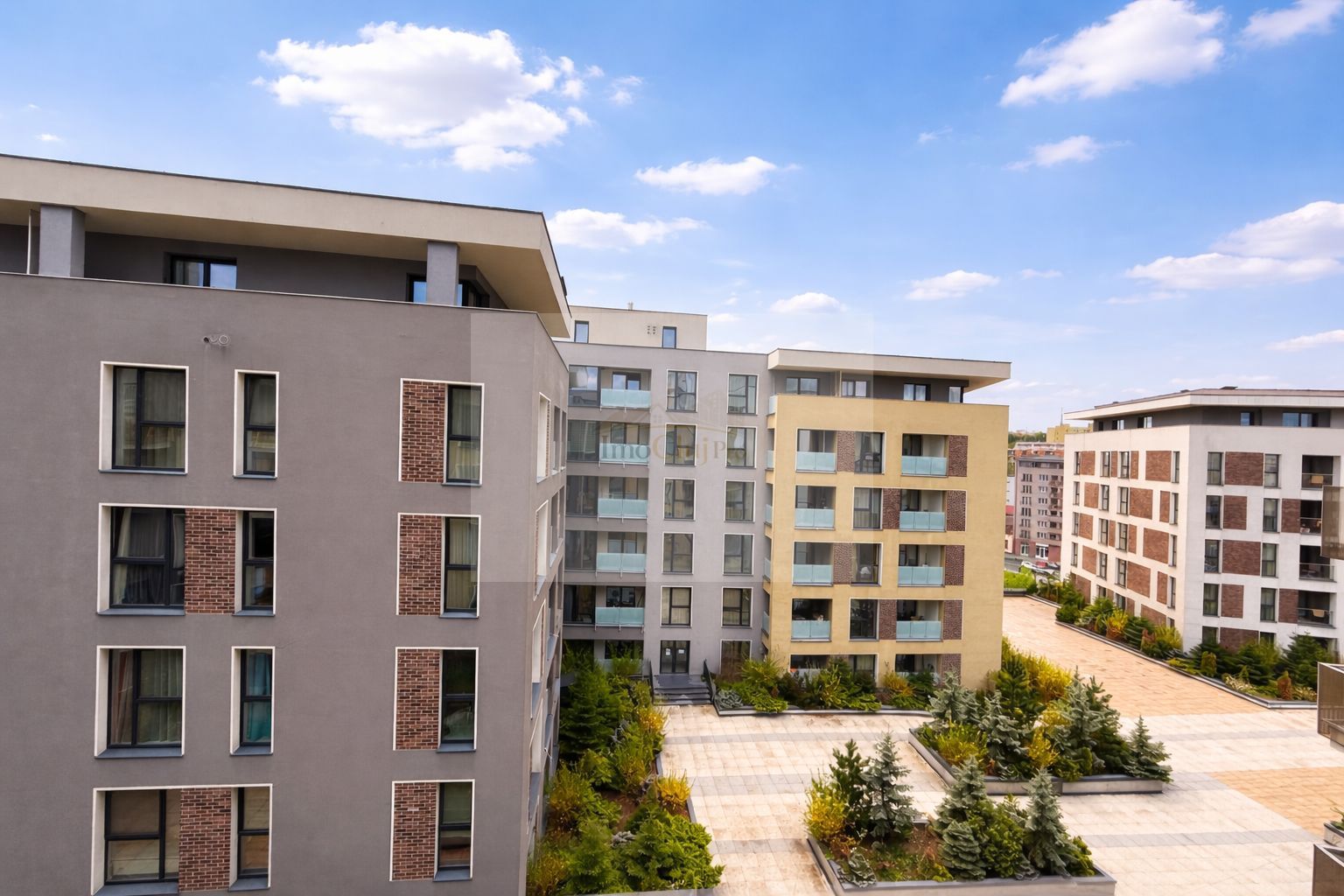 Inchiriere 2 camere| balcon | în complexul Platinia Shopping Center - Poză 11