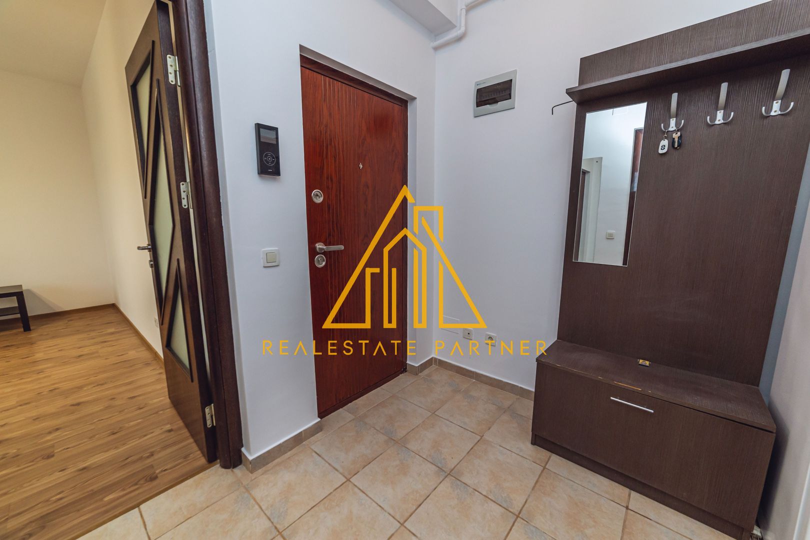 Apartament luminos, completat de spații utile și confortul de care ai nevoie! - Poză 19
