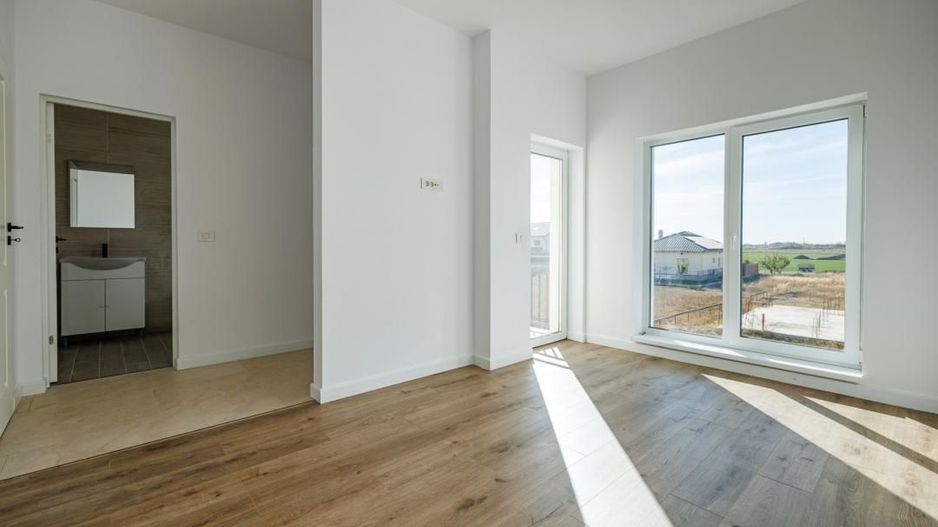 Duplex P+1E| Gata de Mutare| 5 cam, 3 bai | Teren 313 m Săcălaz| Comision 0 - Poză 28