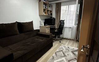3 Camere Renovat - Etaj 2 - Zona Alexandru Cel Bun - Poză 3