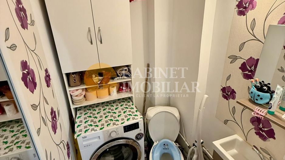 3 CAMERE DECOMANDAT--2 BAI--ETAJ INTERMEDIAR--RENOVAT--MOBILAT+UTILAT - Poză 8