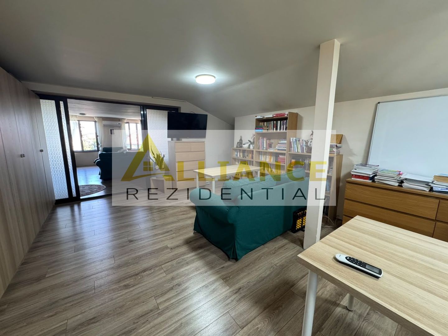 Vila individuala 7 camere - 3 bai { Strada Orizontului } - Poză 18