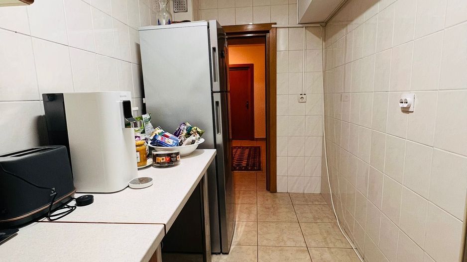 Apartament de închiriat 3 Camere Zona Albă Iulia București - Poză 6