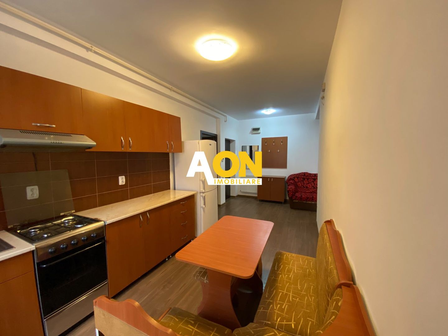 Apartament 2 Camere, Complet Mobilat, Etaj 1,Zona Centru, Bloc Nou - Poză 4