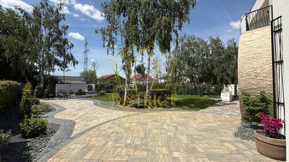 Casa individuală impresionant cu 4 camere si 5 bai | Mosnita Noua - Poză 8