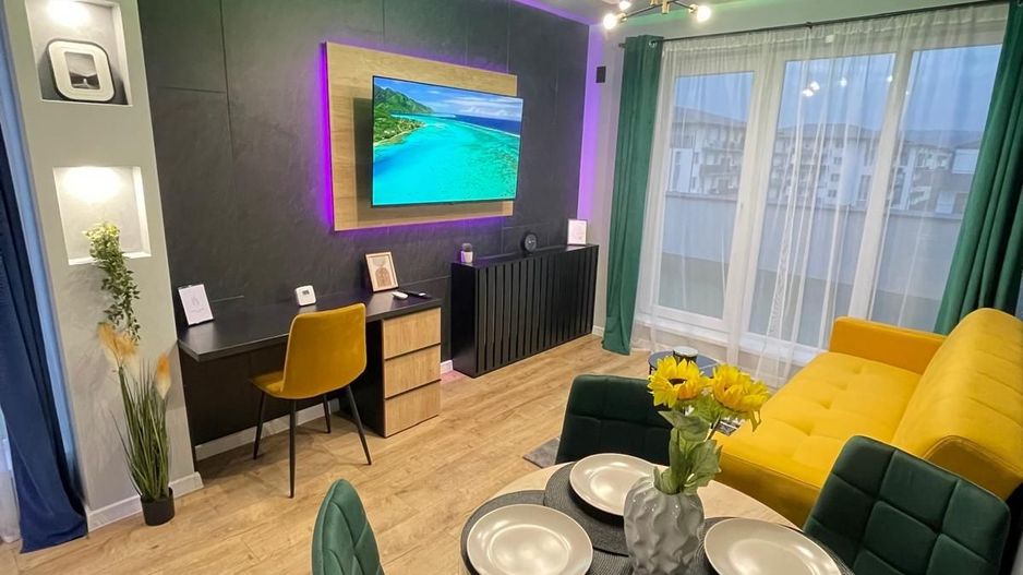 Apartament cu 3 camere | 53 mp + 33 mp terasa | Floresti - Poză 8