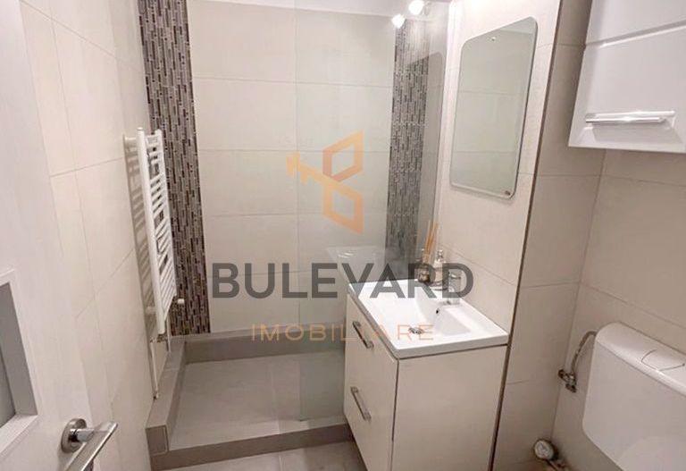 Apartament cu 3 camere decomandate, zona strazii Alexandru Vlahuta! - Poză 10