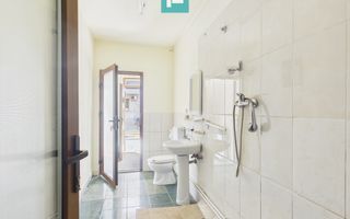 Spațiu central birou/locuință – Str. Primăriei - Poză 11