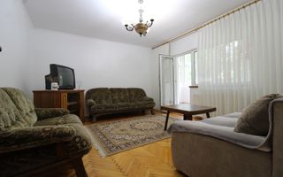 Apartament spatios, 3 camere, 2 bai, ideal pentru studenti - Poză 1