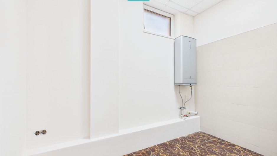 Centru comercial P+1 de închiriat, zona Vlaicu - Poză 9