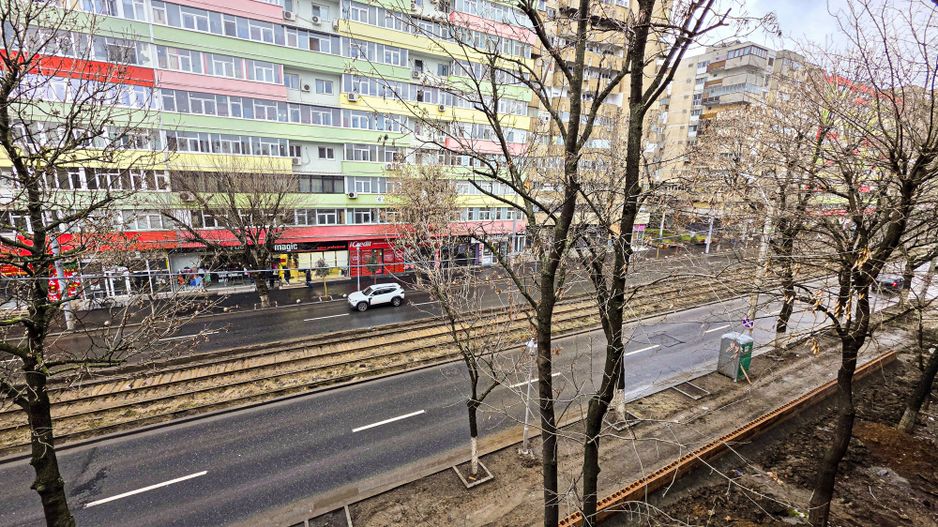 Apartament 4 camere vânzare Șos. Alexandriei 13, Sector 5, lângă Lidl - Poză 1