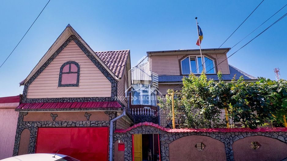 Casa 8 camere Agigea 177mp si teren 332mp - Poză 1