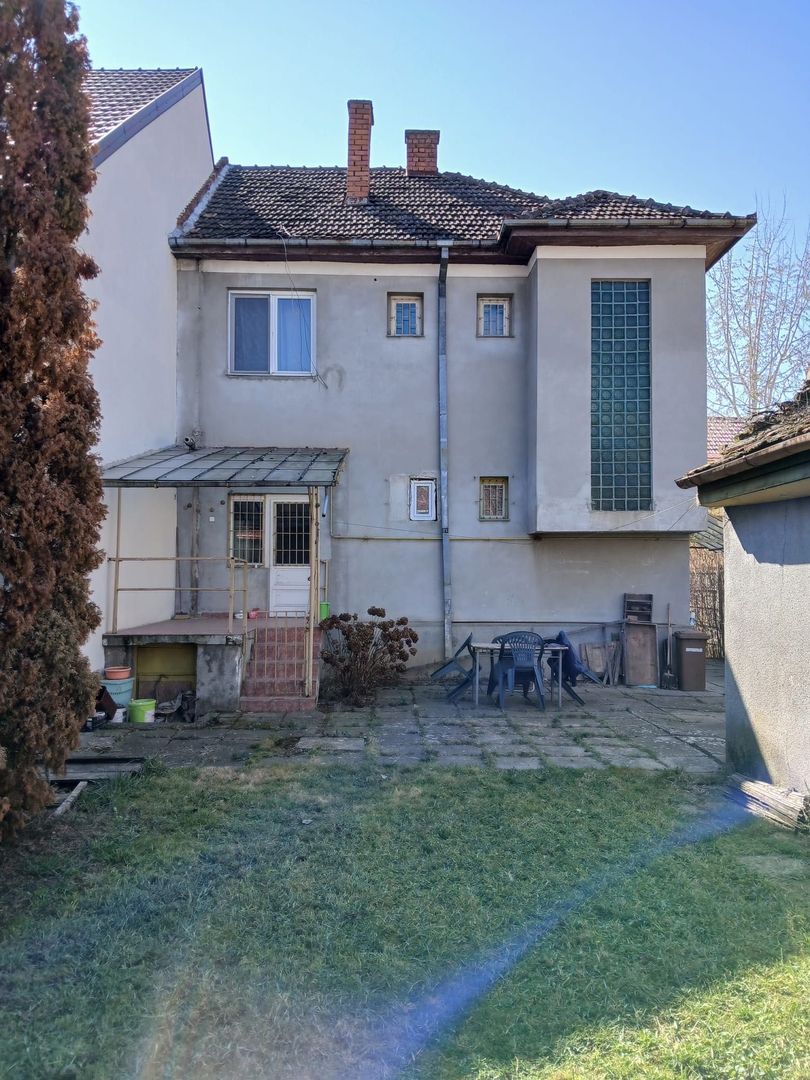 BRASADAS vinde casa cu 4 cam teren 360mp zona ULTRACENTRALĂ. - Poză 2