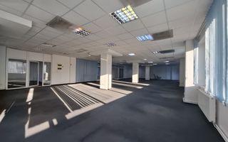 Spațiu de birouri ultracentral (cladire nou) - sup. utila 275 mp - Poză 17