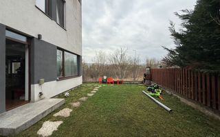 Casa insiruita deosebita cu 5 camere in cartierul Sopor - Poză 25