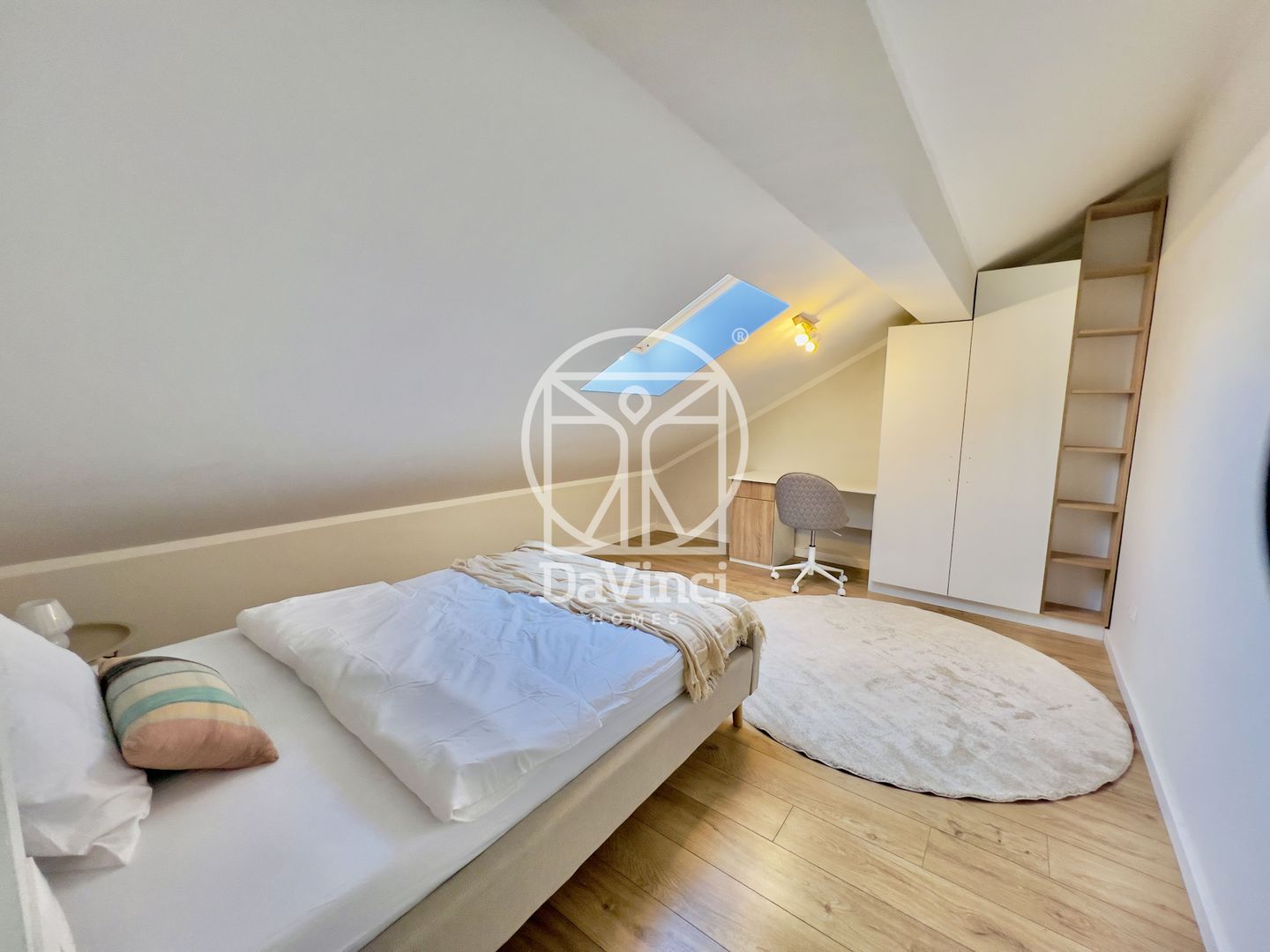 Penthouse 4 camere - mobilat si utilat - intabulat (WNCL-49F- DO-ap.7) - Poză 13