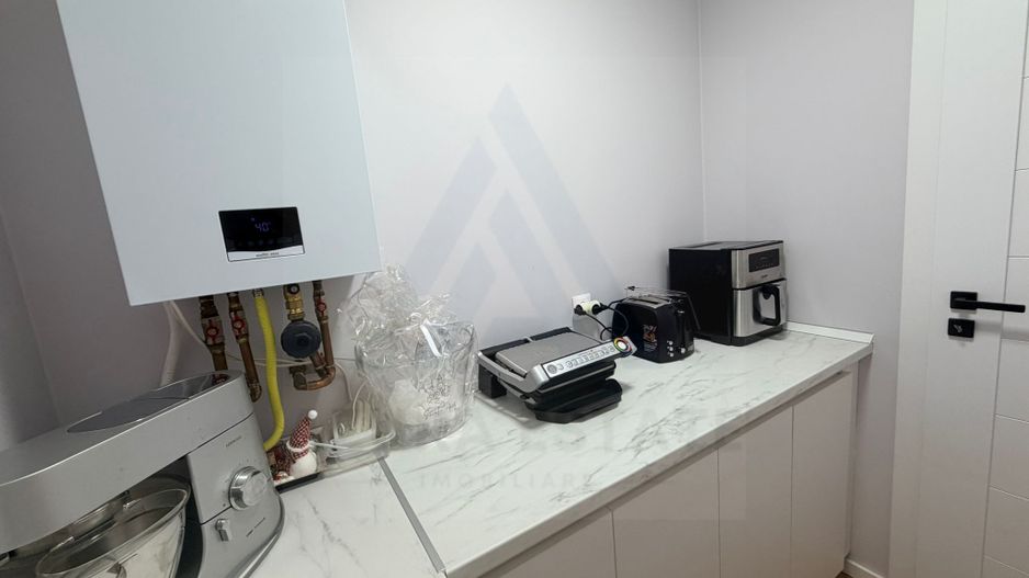 Casa individuala utilata 4 camere 120 mp utili garaj si teren Cristian - Poză 11