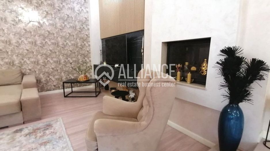 COICIU (Cod 01) Armonie și Eleganță pentru Două Generații! - Poză 3